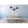 Elegancka jadalnia z ciekawą lampą Elegancka jadalnia z ciekawą lampą