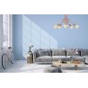 Miedziana lampa wisząca w stylu loft w nowoczesnym salonie Miedziana lampa wisząca w stylu loft w nowoczesnym salonie