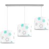 Lampa wisząca do pokoju dziecka z abażurami w zielone gwiazdki na szarej konstrukcji Lampa wisząca do pokoju dziecka z abażurami w zielone gwiazdki na szarej konstrukcji